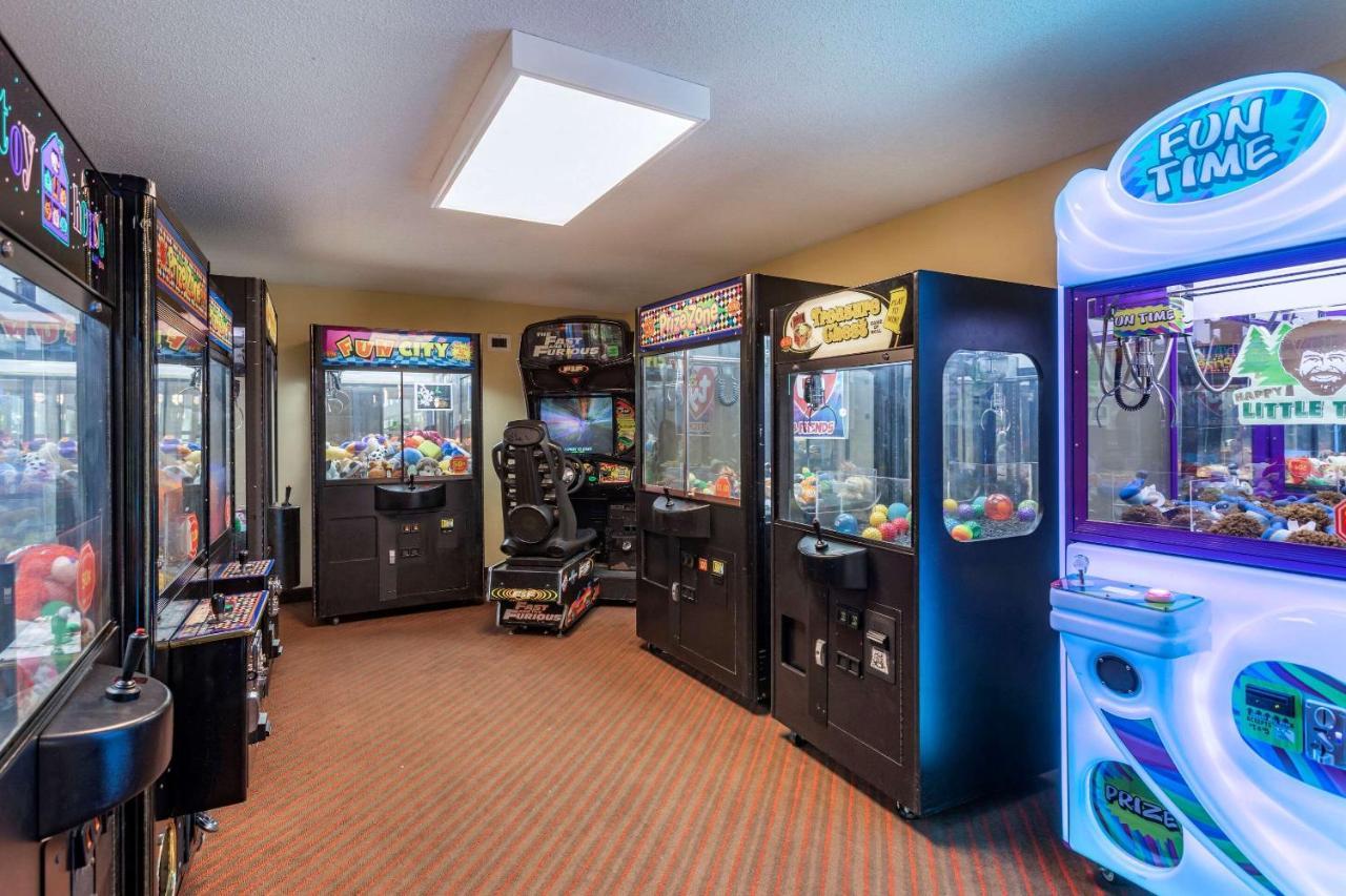 Econo Lodge Pigeon Forge Riverside Екстер'єр фото