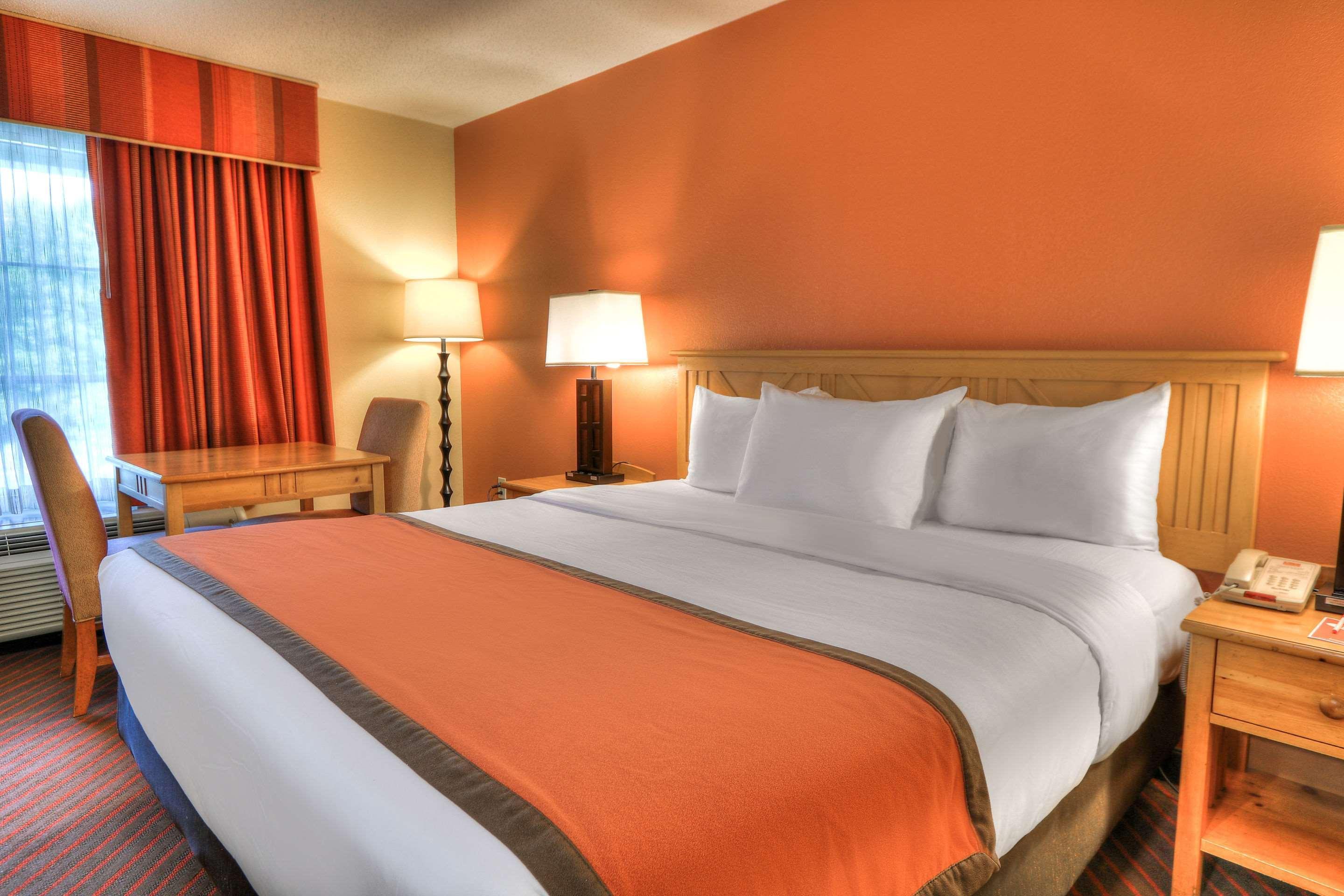 Econo Lodge Pigeon Forge Riverside Екстер'єр фото